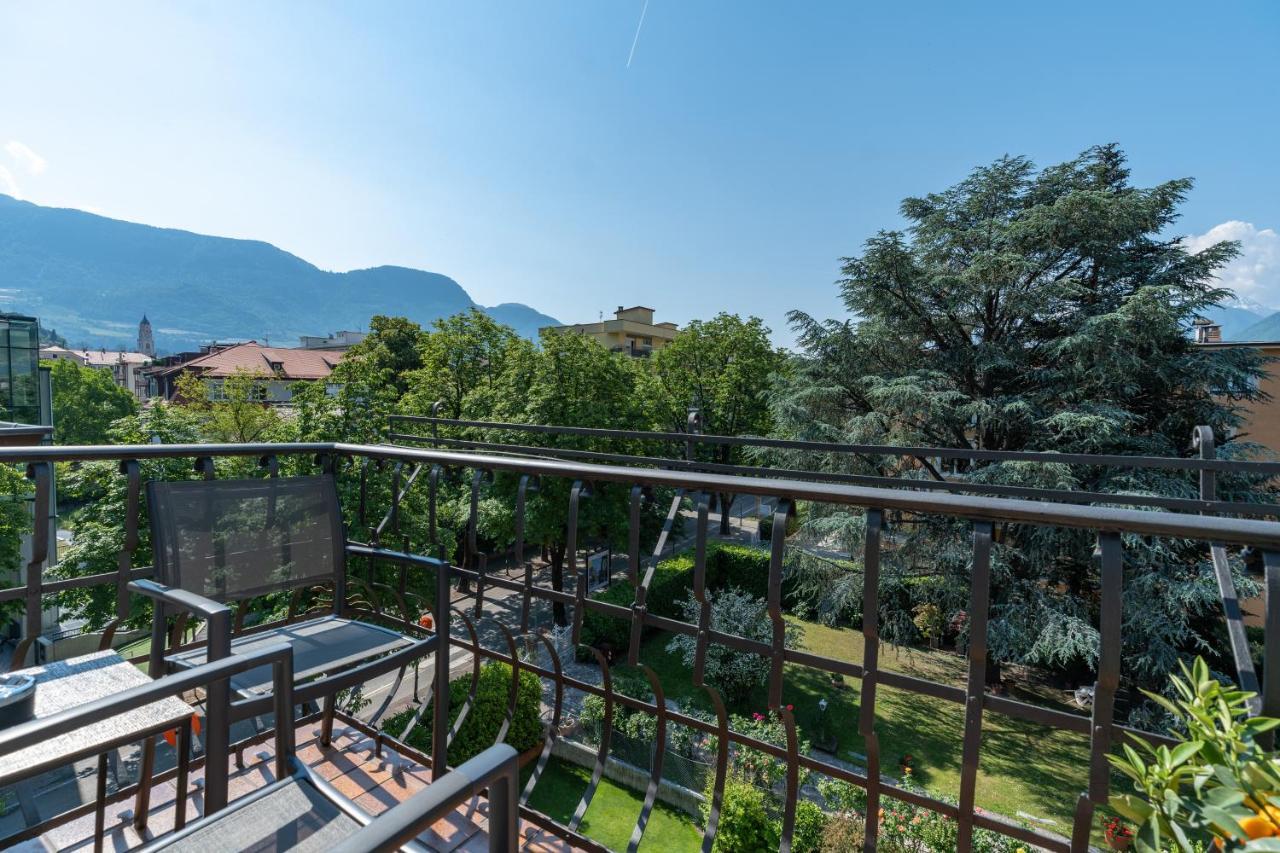 Villa Stubai - Penthouse In The Heart Of Merano Exterior foto